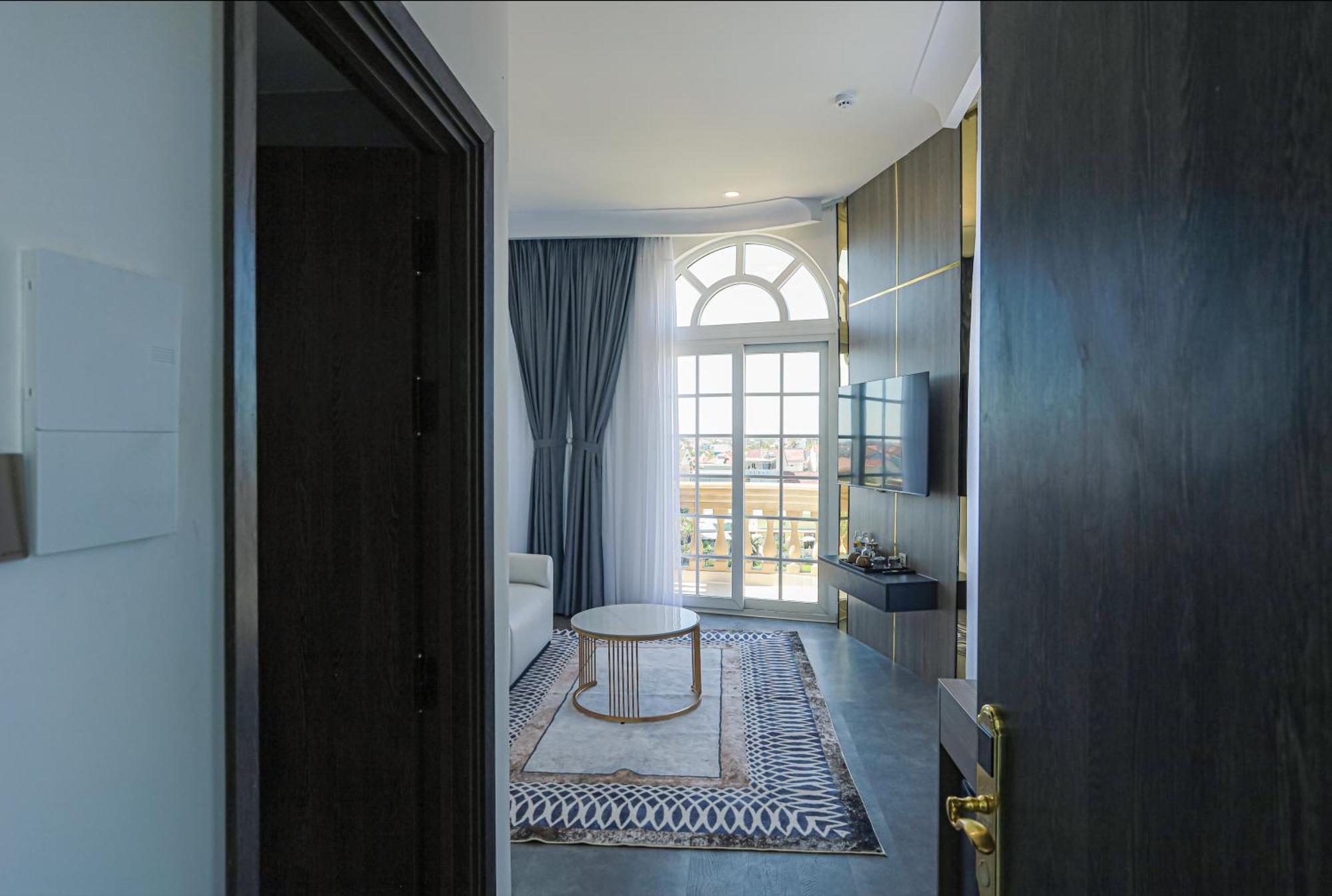 Premium Cgp Hotel Hoi An Bagian luar foto